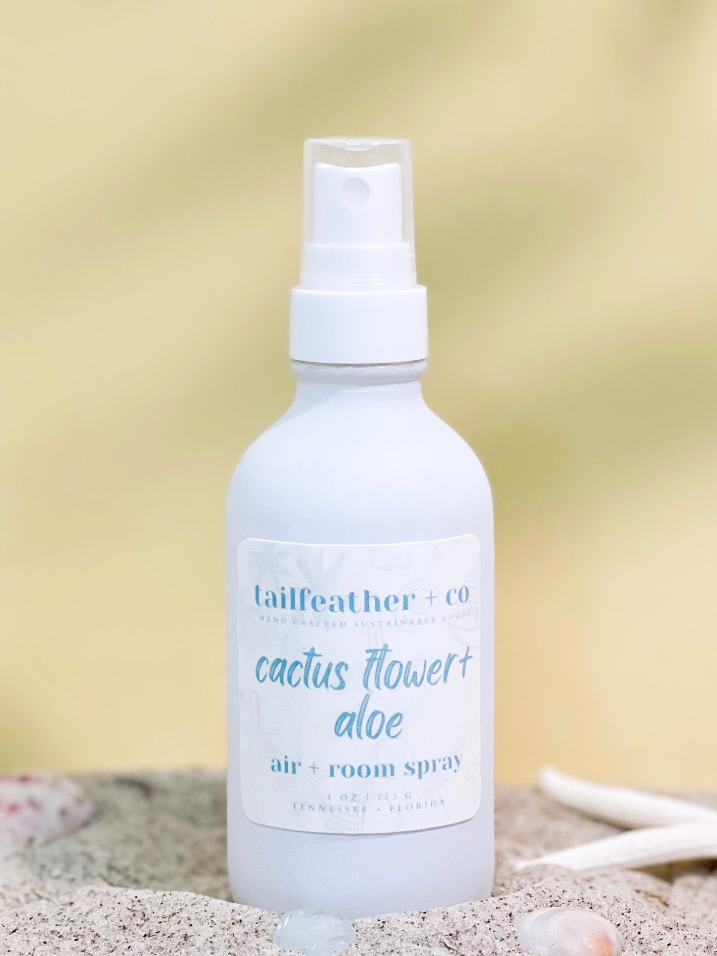 febreeze
yankee candle
sustainable
cactus flower and aloe
ecofriendly
candle warmer
bath and body works